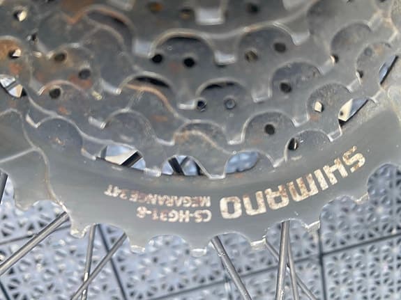 Shimano CSHG41-8 cykelhjul med kassett och bromsskiva