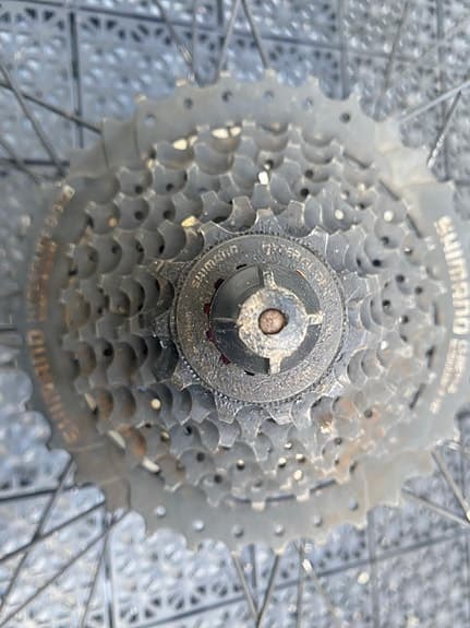 Shimano CSHG41-8 cykelhjul med kassett och bromsskiva