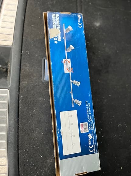 IKEA Aage Petersen takskena med spotlights