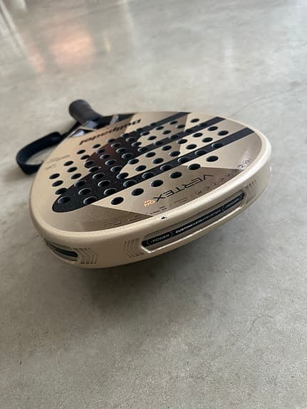 Bullpadel Vertex 04 W 2025