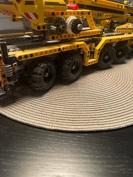 Lego Technic mobilkran gul