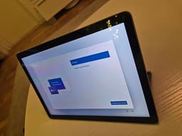 Microsoft Surface Go 3, 64GB, 4GB RAM, Win 11 Home- laptop eller surfplatta