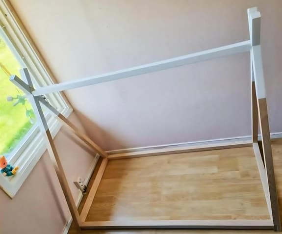 Helt ny barnsäng