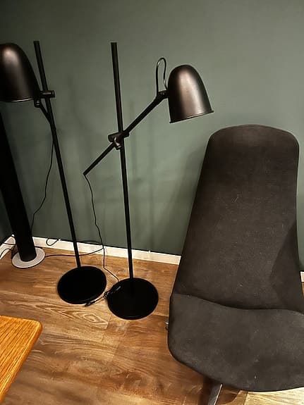 2 st IKEA golvlampor