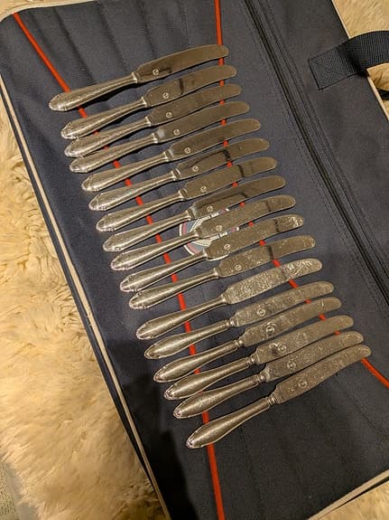 Bestick 17 st knivar 21 cm klassisk svensk design