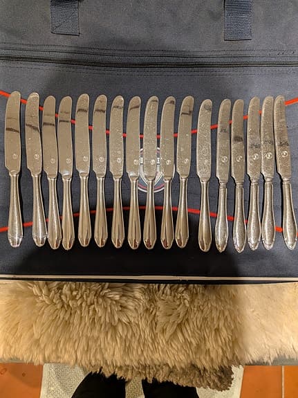 Bestick 17 st knivar 21 cm klassisk svensk design