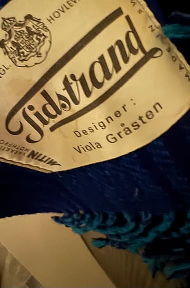 Retro designad ullpläd  Tidstrand Viola Gråsten
