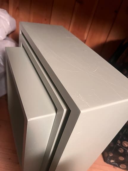 3 små fyrkantiga hyllor