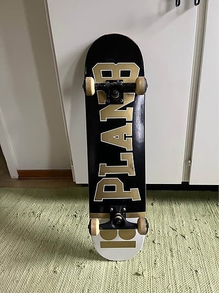 PLAN B skateboard retro