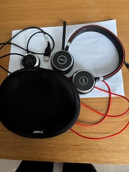 Jabra Evolve 40 MS Stereo headset med USB-anslutning on-ear svart