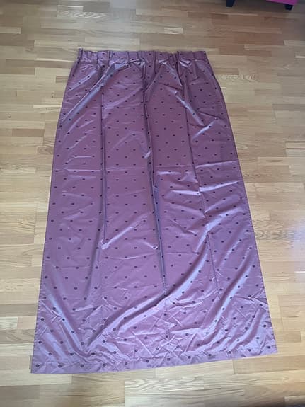 2 st gardinlängder runt (205x125 cm–)mycket gott skick