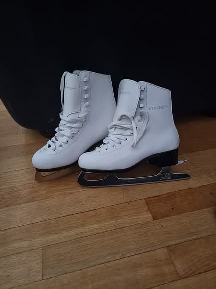 Konståkningsskridskor Tecno Pro