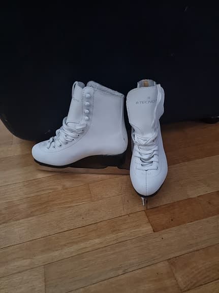 Konståkningsskridskor Tecno Pro