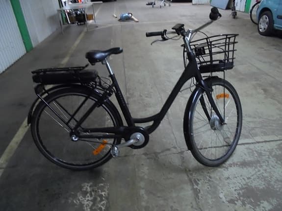 el cykel monark 3 växlad  dam modell fungerar bra