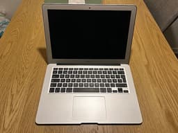 Apple MacBook Air 13 tum/i5/8GB/SSD128GB