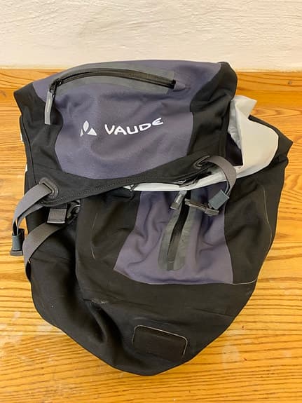 Vaude Discover Pro Back cykelväska svart/grå