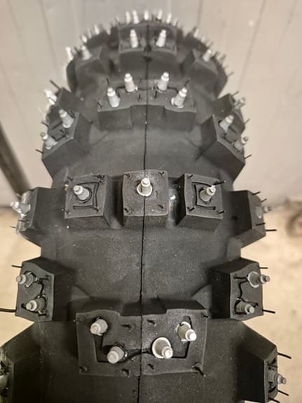 Dubbdäck Michelin AC 110/90-19