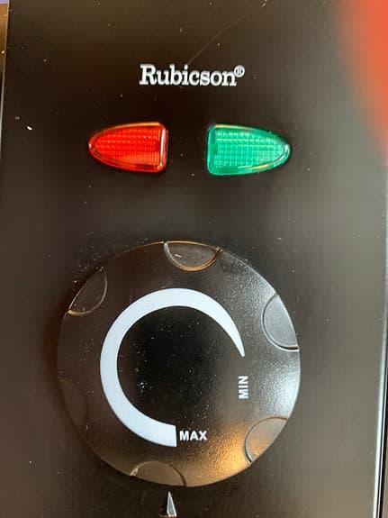 Clas Ohlson Rubicson våffeljärn dubbelt 1200W svart