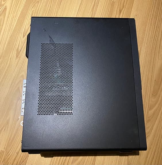 Gaming Dator | i3 10100f | 16gb ddr4 | gtx 1650 | Uppgraderingsbar