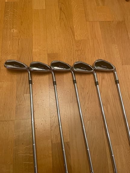 Golfklubbor nybörjarklubbor PW-6 + Driver + Putter