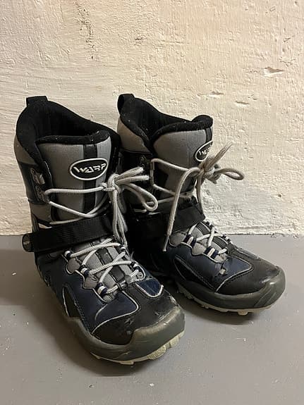 Snowboardboots storlek 38