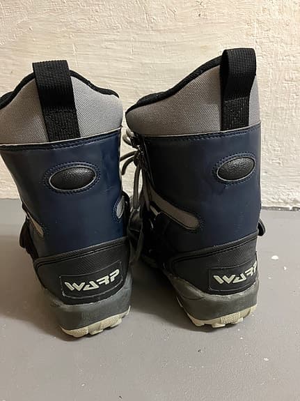 Snowboardboots storlek 38