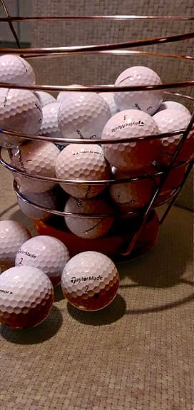 Golfbollar TaylorMade tourresponse 30 ST I ABSOLUT A KLASS PÅ VINTER REA