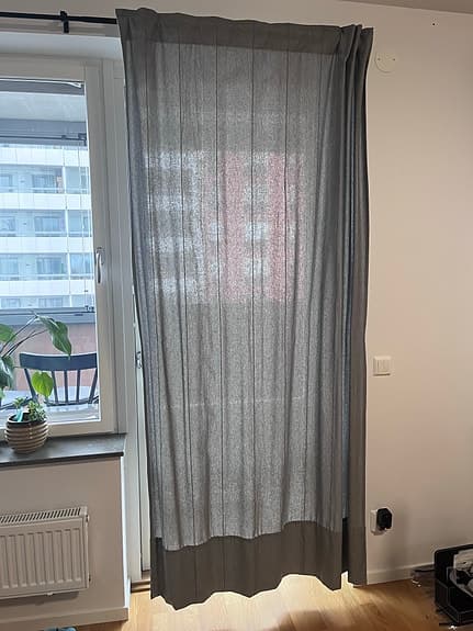 IKEA gardin mörkgrå