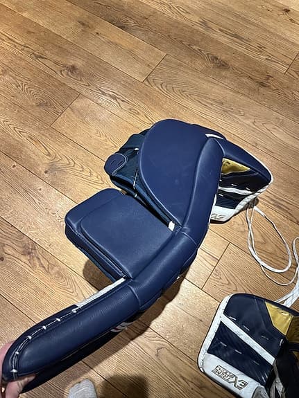 CCM Eflex 4 benskydd 34+1