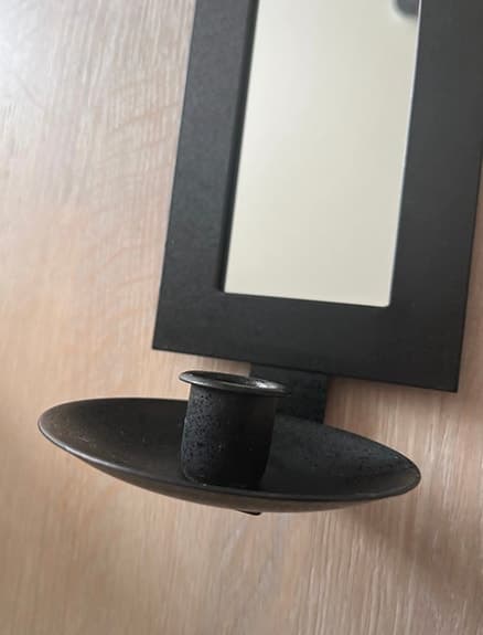 Väggspegel med ljushållare