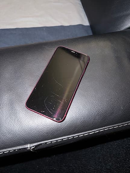 Apple iPhone 11 (Product)Red