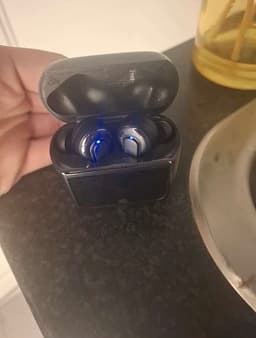 JBL Tour pro 3 in ear hörlurar