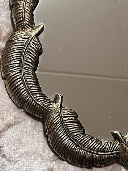 Vintage Antik spegel i mässing ”Feathers”