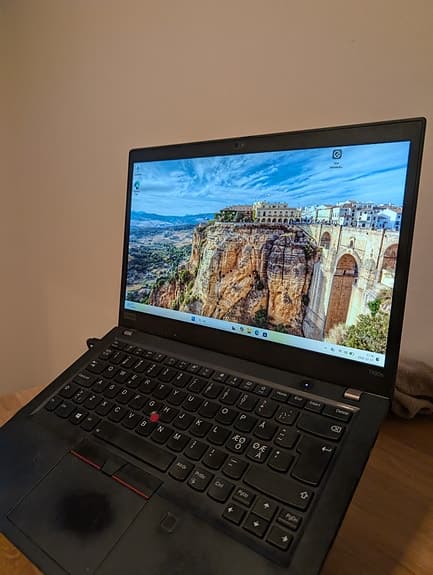 Lenovo ThinkPad T490 14"