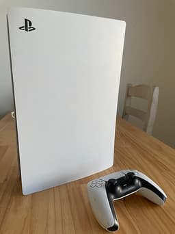 Sony Playstation 5 Digital Edition - vit