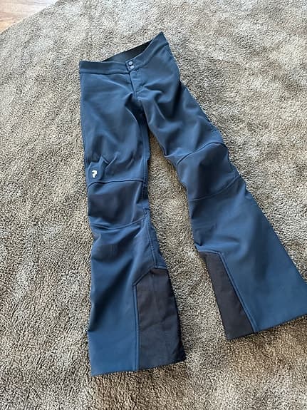 Peak Performance W STR PNT skidbyxa softshell blå dam