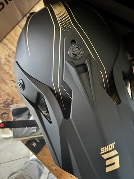 Hjälm motocross skoter mm helt ny