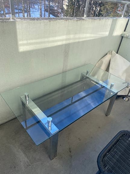 Soffbord i glas