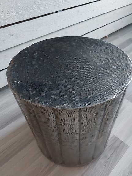 Stubbe/beside table /bord i industri stil