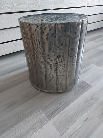 Stubbe/beside table /bord i industri stil