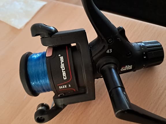 Abu Carcia cardinal 43 size 3