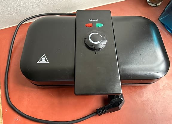 Rubicson Classic Waffle Maker våffeljärn 1200W svart