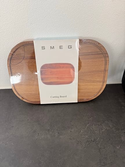 Smeg skärbräda trä
