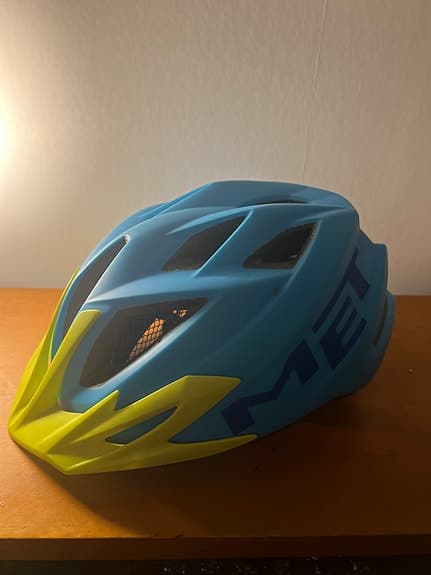 MET cykelhjälm blå gul