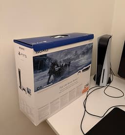 PS5- Playstation 5 disc edition 825 GB