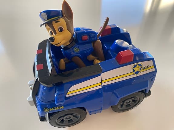 Paw Patrol Chase polisbil med figur blå leksaksfordon