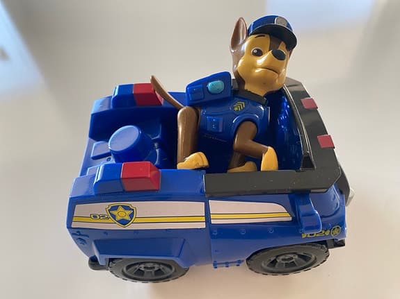 Paw Patrol Chase polisbil med figur blå leksaksfordon