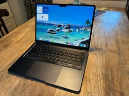 Apple MacBook Air 13” M3 2024