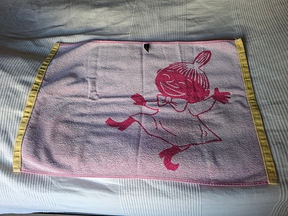 Mumin Lilla My rosa handdukar