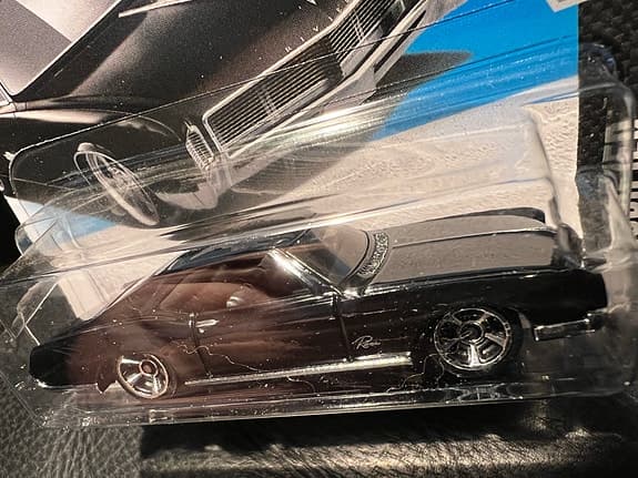 Hot Wheels ’66 Buick Riviera leksaksbil svart